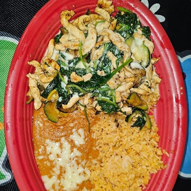 Pollo Popeye.