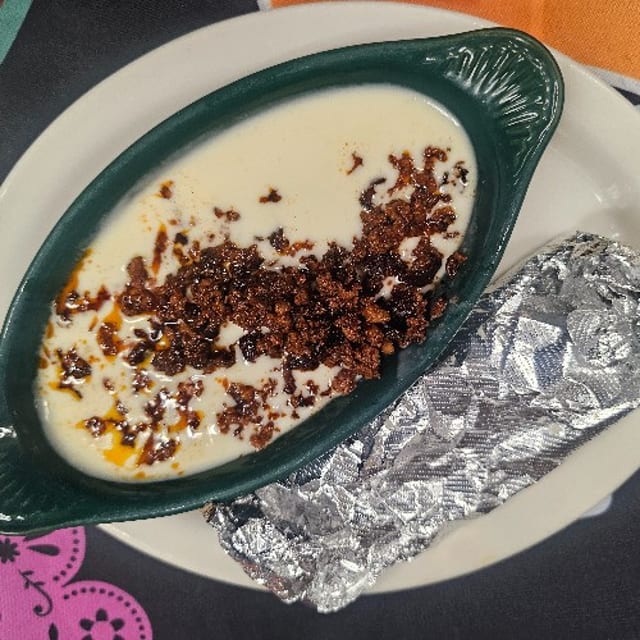 Queso fundido.